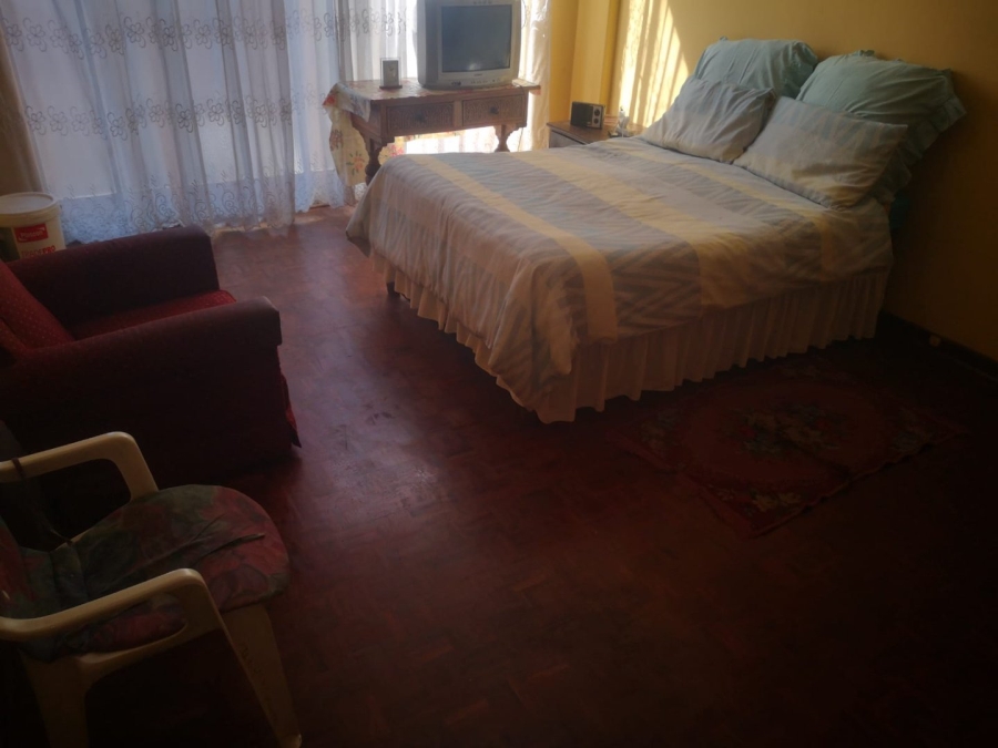 1 Bedroom Property for Sale in Lorentzville Gauteng