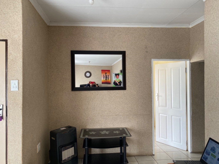 3 Bedroom Property for Sale in Geluksdal Gauteng