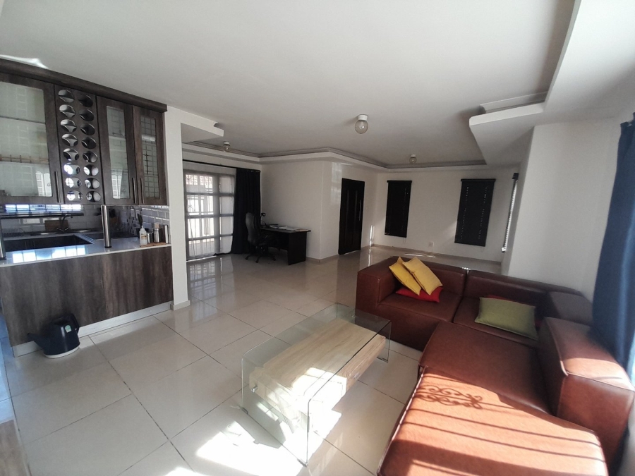 3 Bedroom Property for Sale in Blue Hills Gauteng