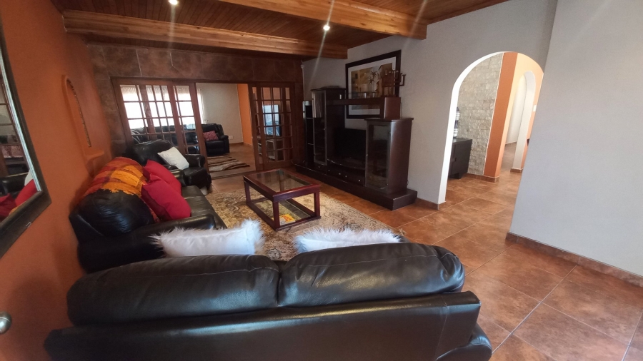 3 Bedroom Property for Sale in Witpoortjie Gauteng