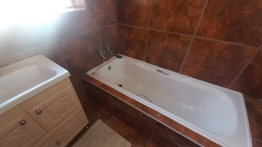 3 Bedroom Property for Sale in Witpoortjie Gauteng