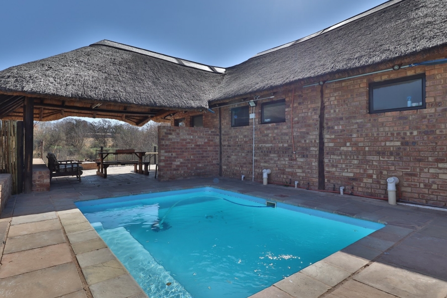  Bedroom Property for Sale in Grootvaly AH Gauteng