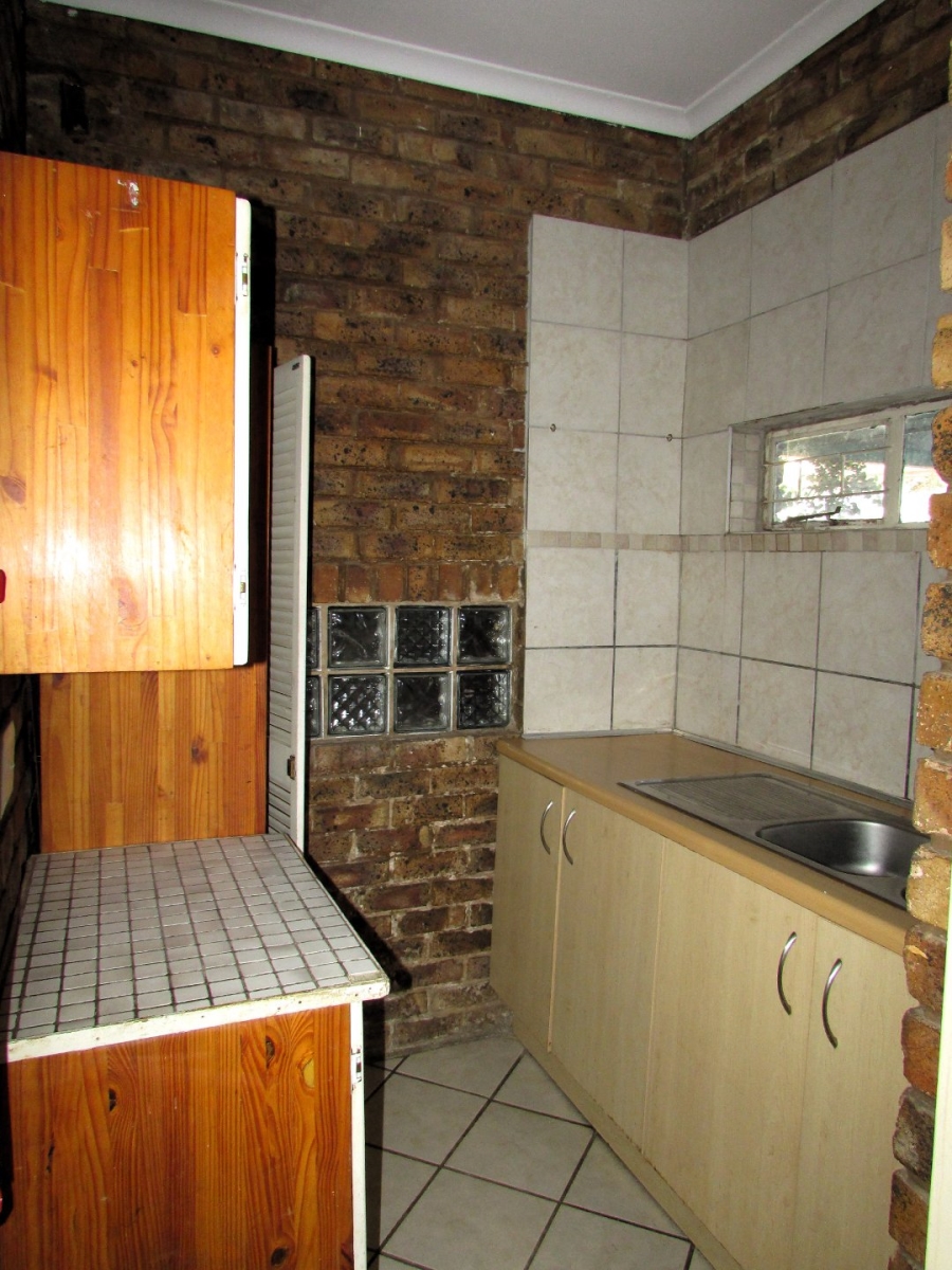 To Let 3 Bedroom Property for Rent in Garsfontein Gauteng