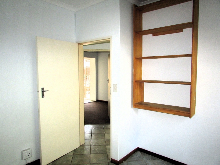 To Let 3 Bedroom Property for Rent in Garsfontein Gauteng