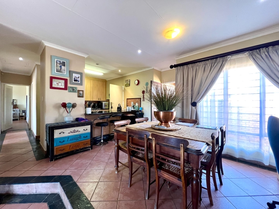 3 Bedroom Property for Sale in Mooikloof Ridge Gauteng