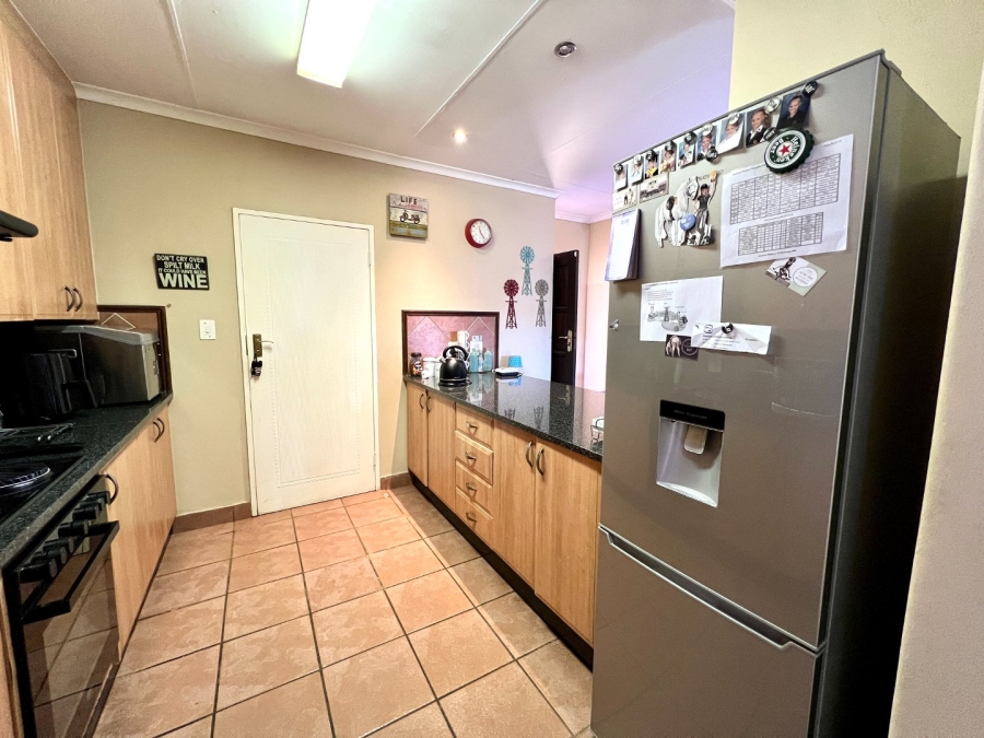 3 Bedroom Property for Sale in Mooikloof Ridge Gauteng