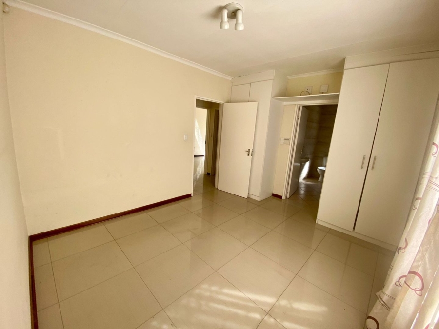 3 Bedroom Property for Sale in Noordwyk Gauteng