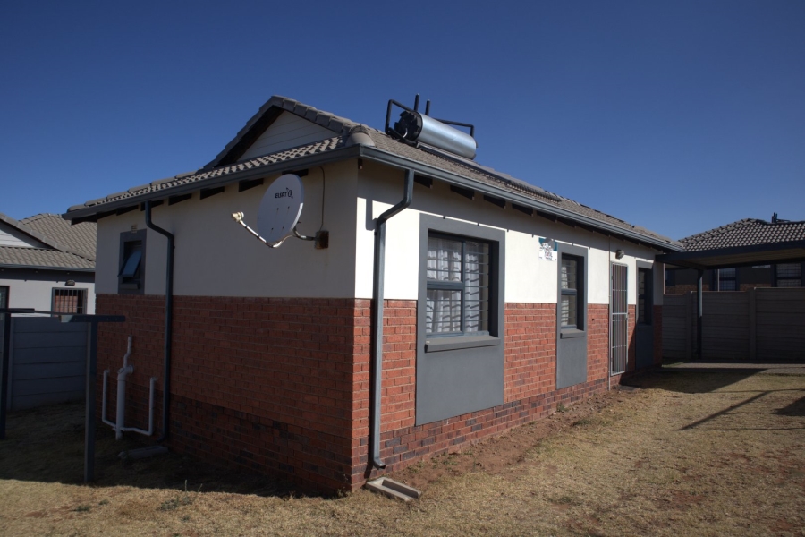 3 Bedroom Property for Sale in Mindalore Gauteng