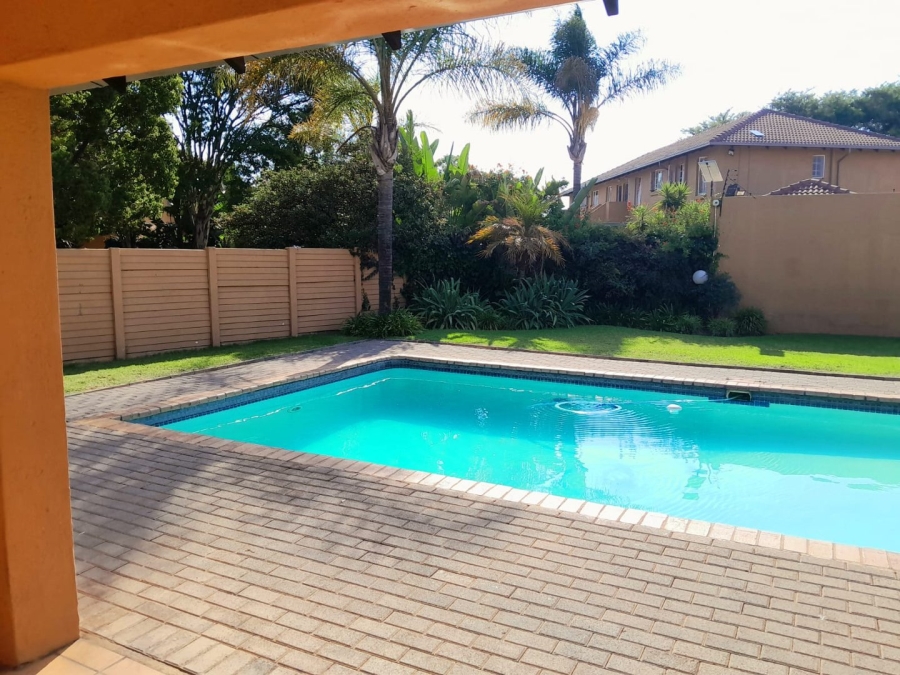 2 Bedroom Property for Sale in Moreleta Park Gauteng