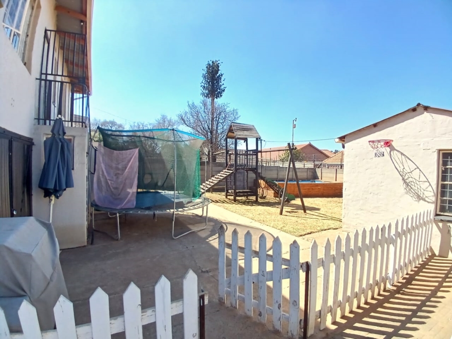 4 Bedroom Property for Sale in Florentia Gauteng