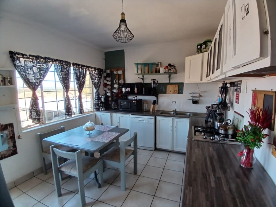 4 Bedroom Property for Sale in Florentia Gauteng