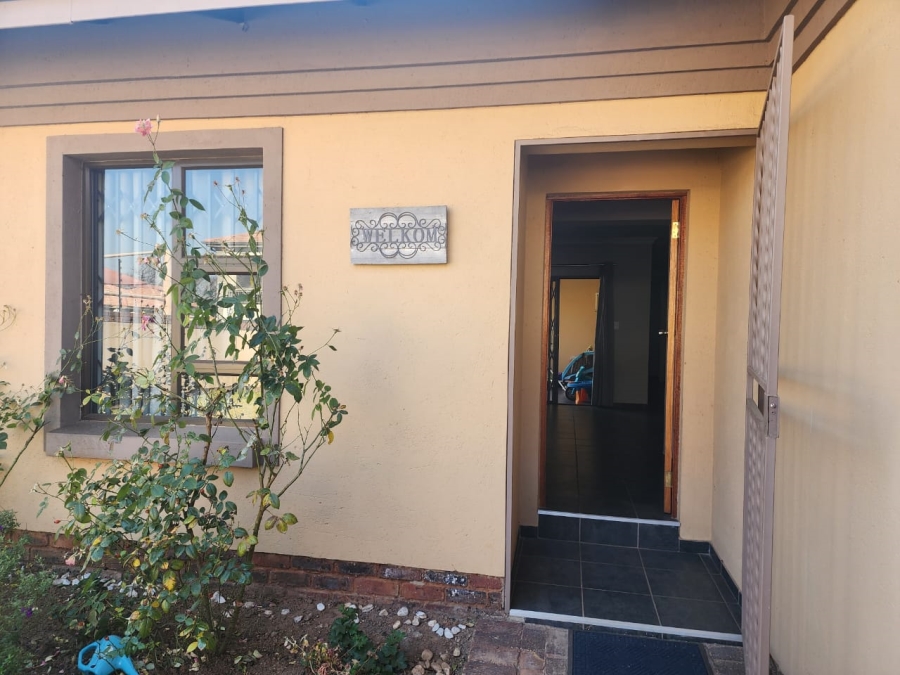 4 Bedroom Property for Sale in Comet Gauteng