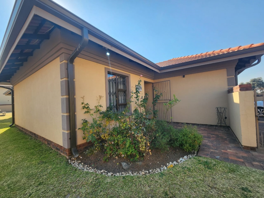 4 Bedroom Property for Sale in Comet Gauteng