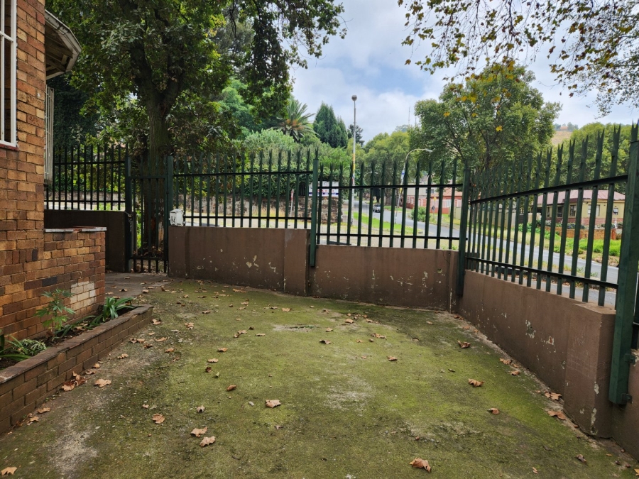 5 Bedroom Property for Sale in Bezuidenhout Valley Gauteng