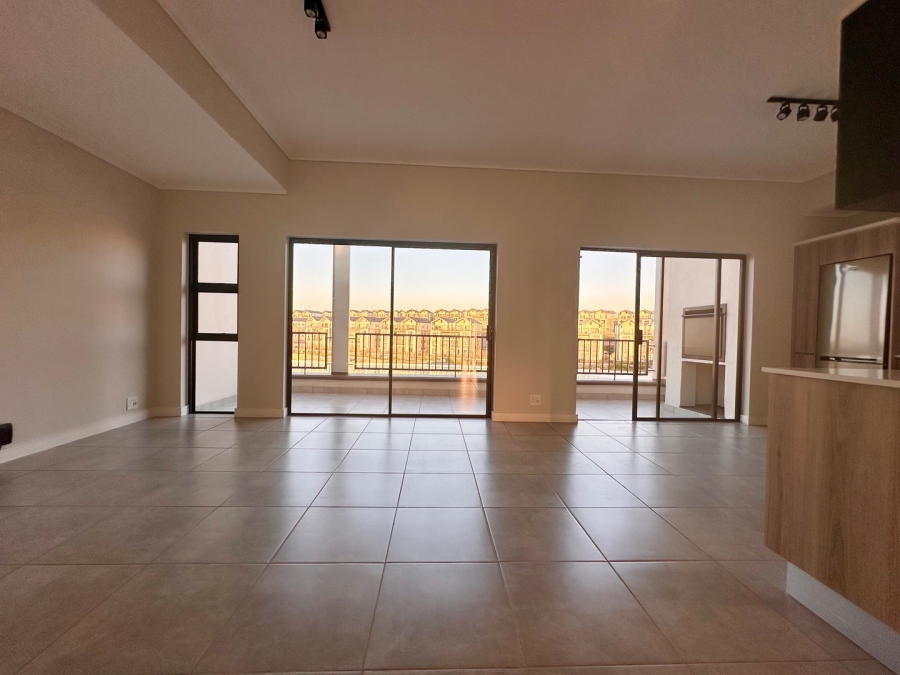 To Let 3 Bedroom Property for Rent in Waterfall Gauteng