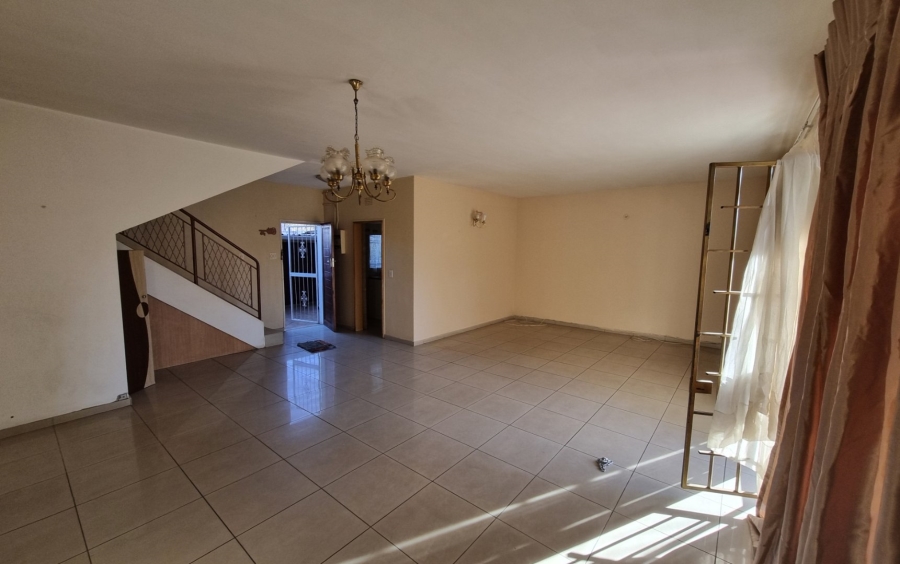 2 Bedroom Property for Sale in Benoni Central Gauteng