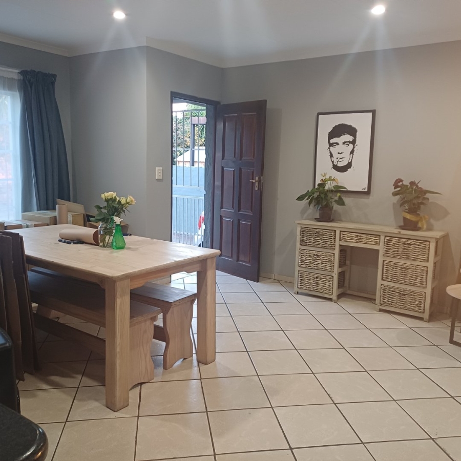 3 Bedroom Property for Sale in Thatchfield Estate Gauteng