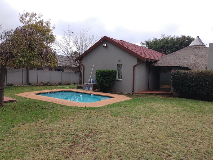 3 Bedroom Property for Sale in Rant En Dal Gauteng