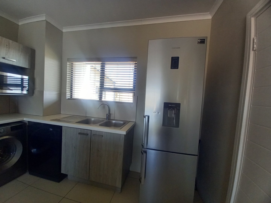 To Let 2 Bedroom Property for Rent in Carlswald Gauteng