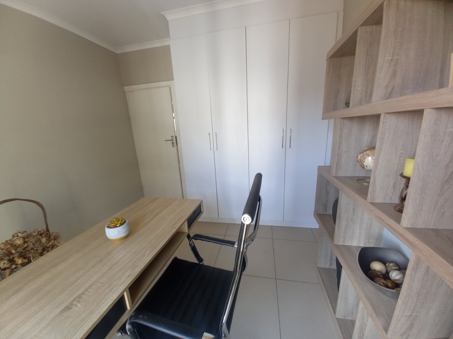 To Let 2 Bedroom Property for Rent in Carlswald Gauteng