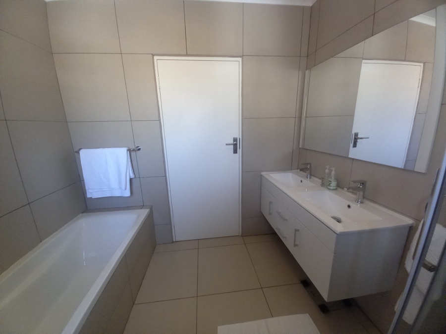 To Let 2 Bedroom Property for Rent in Carlswald Gauteng