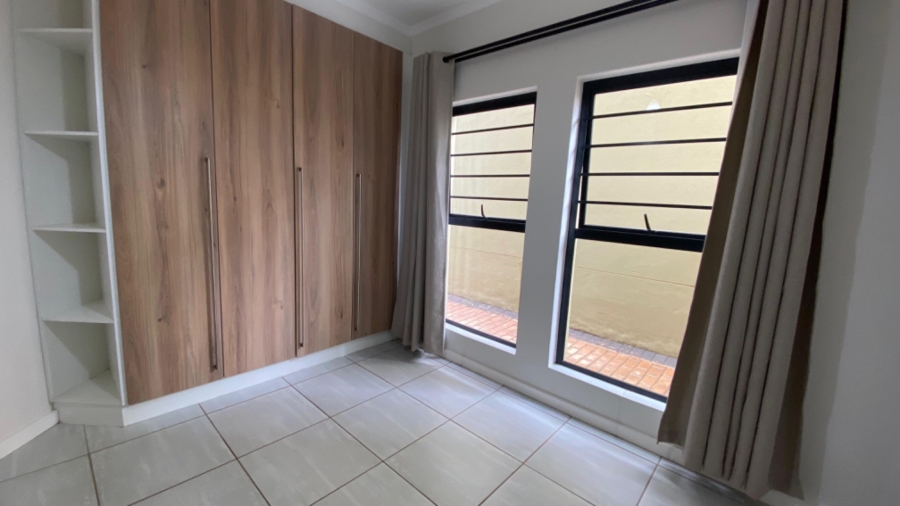 3 Bedroom Property for Sale in Waterfall Gauteng