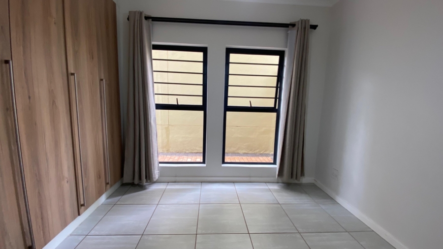 3 Bedroom Property for Sale in Waterfall Gauteng