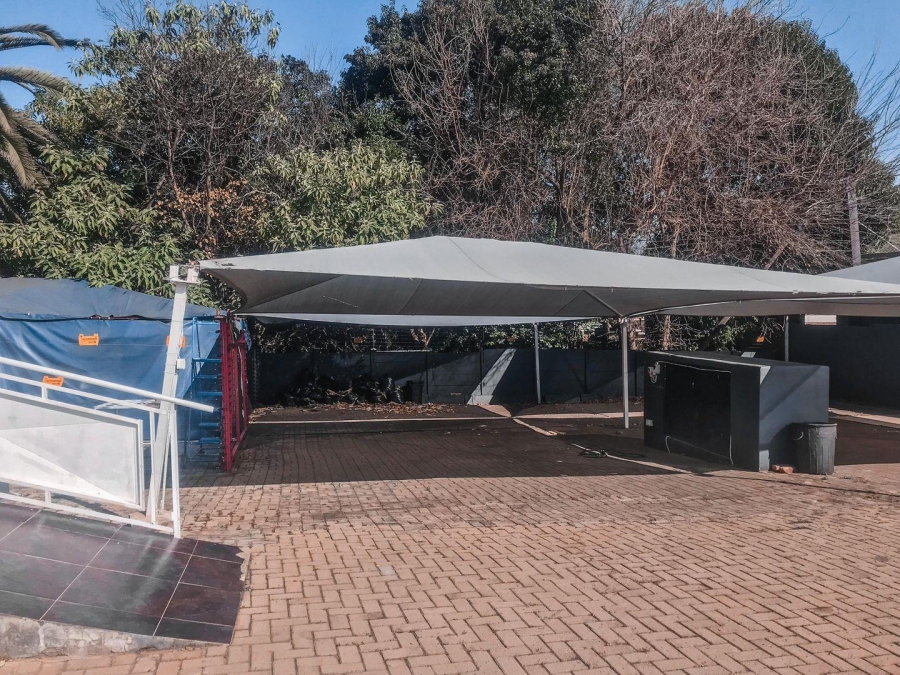 Commercial Property for Sale in Fontainebleau Gauteng