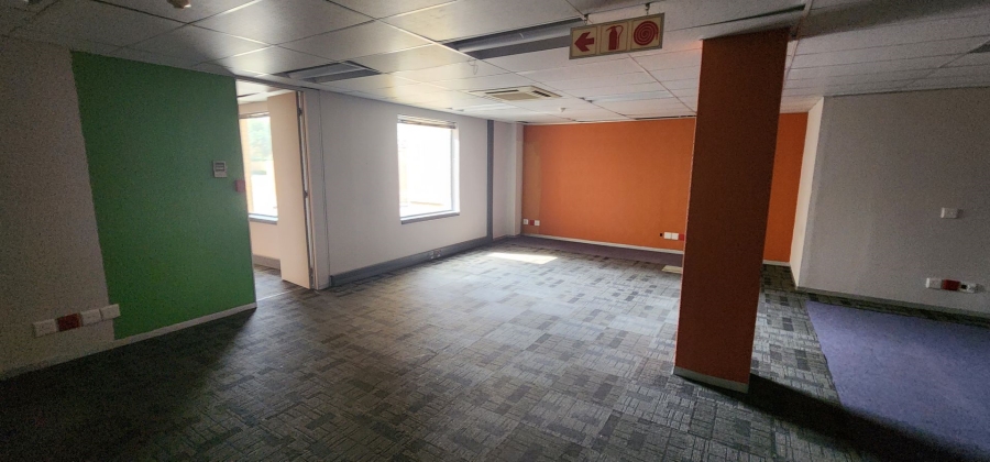 To Let commercial Property for Rent in Nieuw Muckleneuk Gauteng