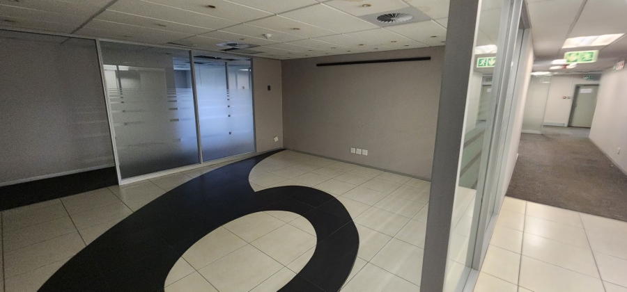 To Let commercial Property for Rent in Nieuw Muckleneuk Gauteng