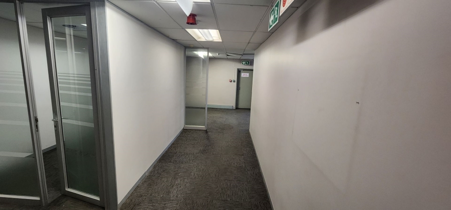 To Let commercial Property for Rent in Nieuw Muckleneuk Gauteng