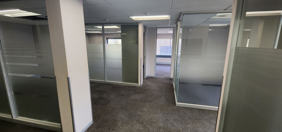 To Let commercial Property for Rent in Nieuw Muckleneuk Gauteng