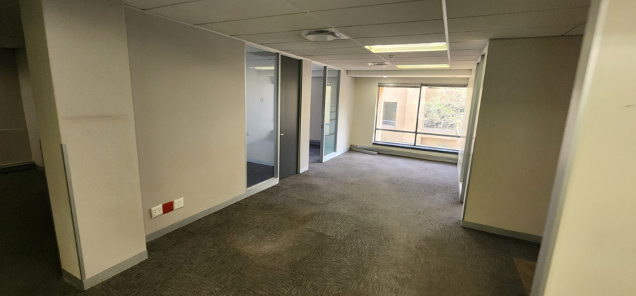 To Let commercial Property for Rent in Nieuw Muckleneuk Gauteng