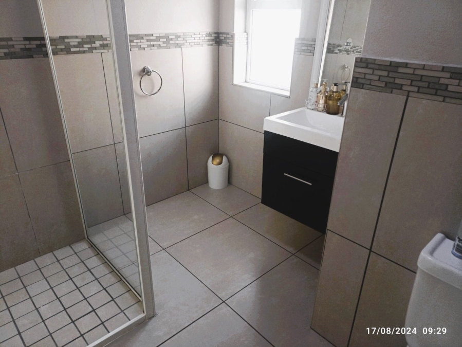 2 Bedroom Property for Sale in Northgate Gauteng