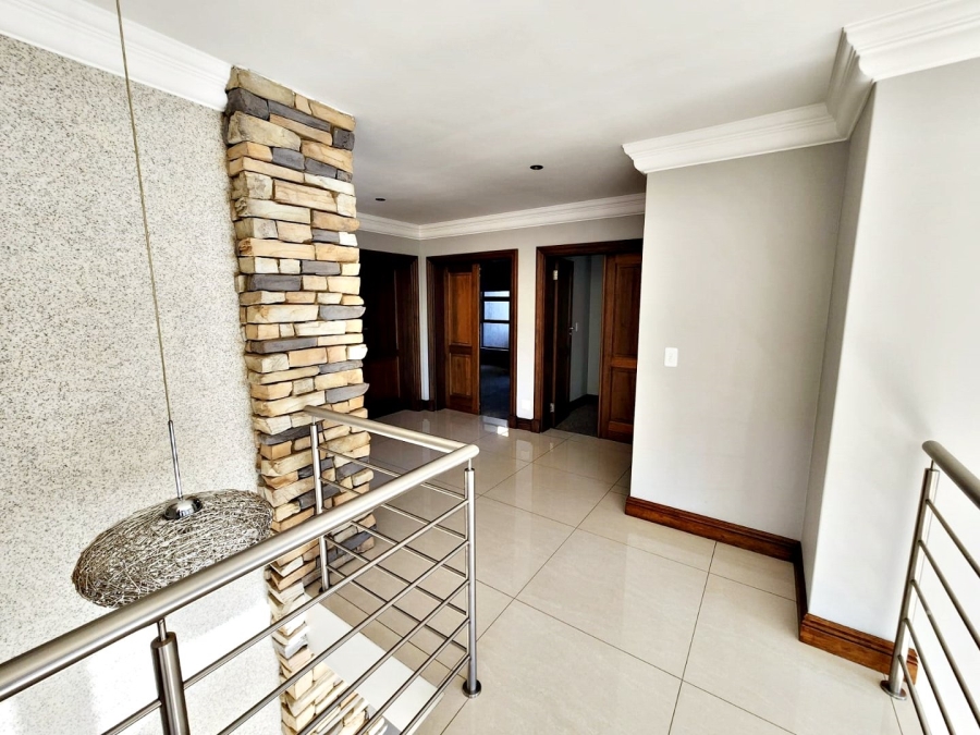 To Let 4 Bedroom Property for Rent in Ebotse Golf Estate Gauteng