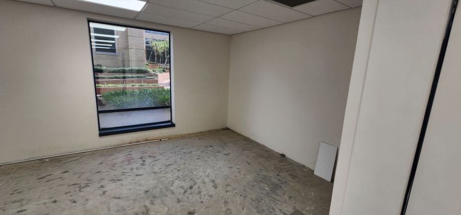 To Let commercial Property for Rent in Nieuw Muckleneuk Gauteng