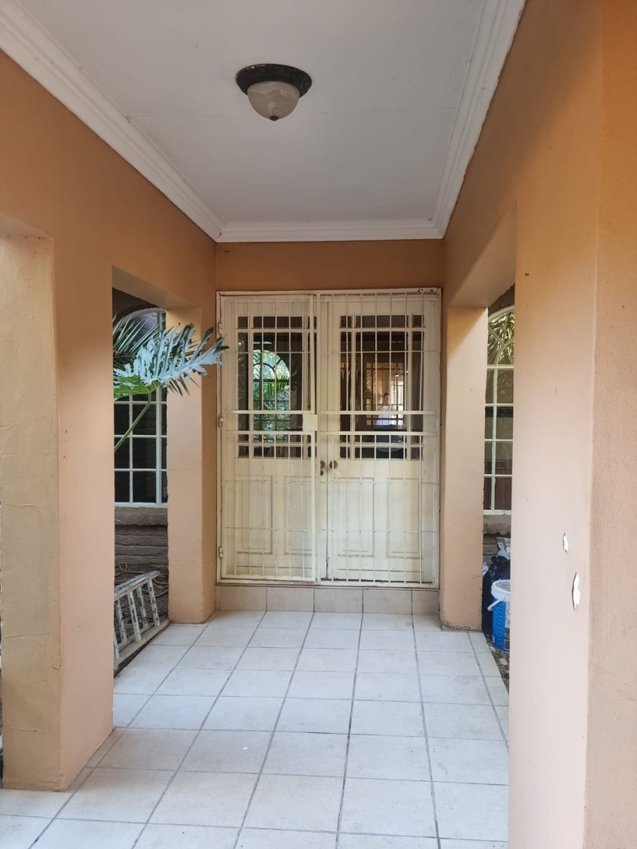 3 Bedroom Property for Sale in Greenhills Gauteng