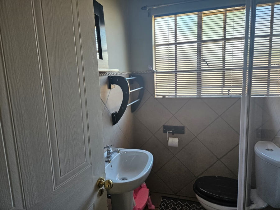 3 Bedroom Property for Sale in Greenhills Gauteng