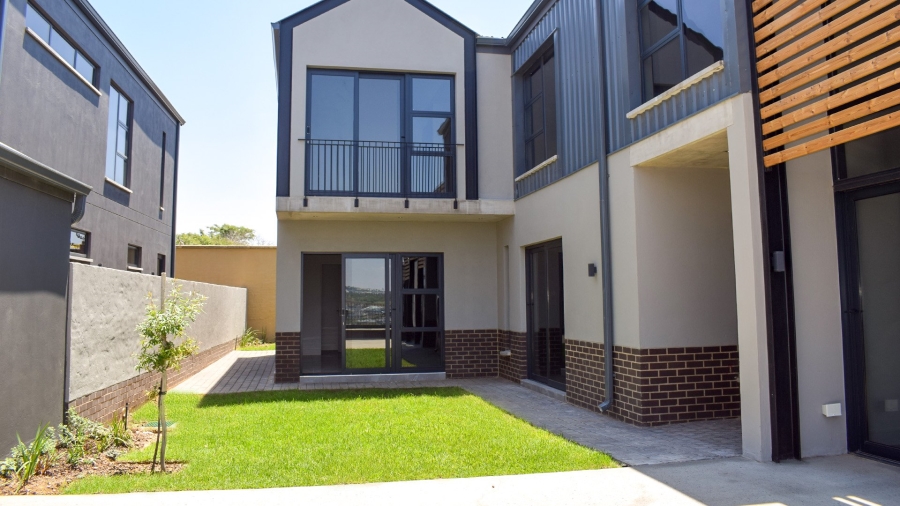 To Let 4 Bedroom Property for Rent in Waterfall Gauteng