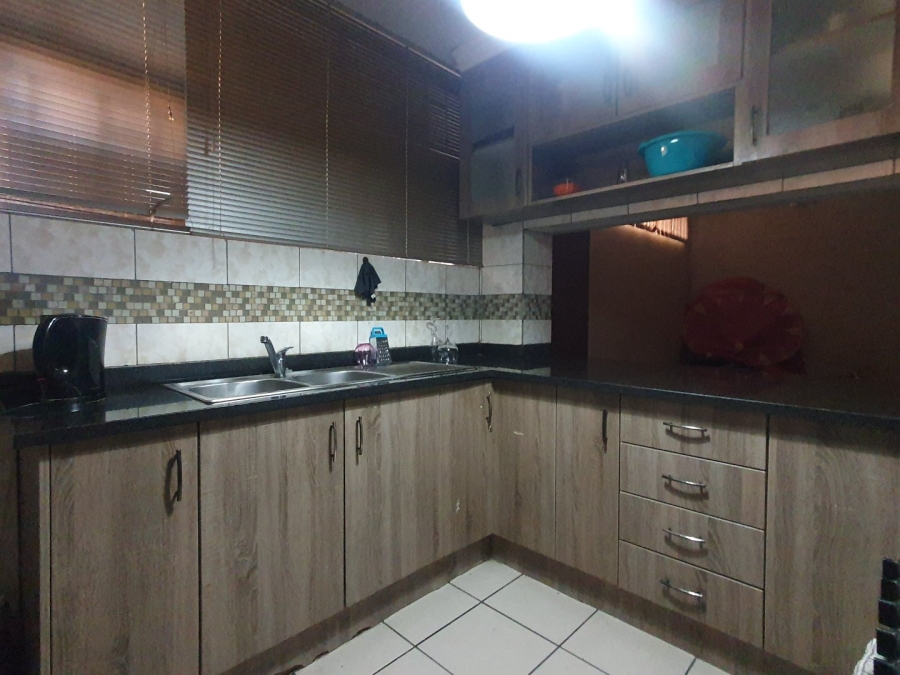 3 Bedroom Property for Sale in Sunnyside Gauteng