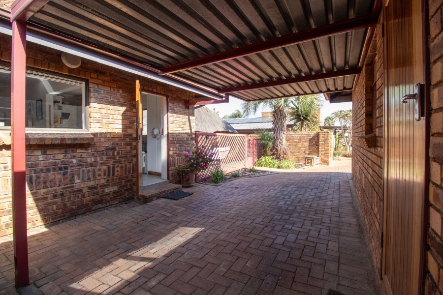 3 Bedroom Property for Sale in Terenure Gauteng