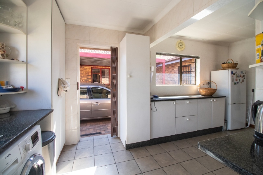 3 Bedroom Property for Sale in Terenure Gauteng