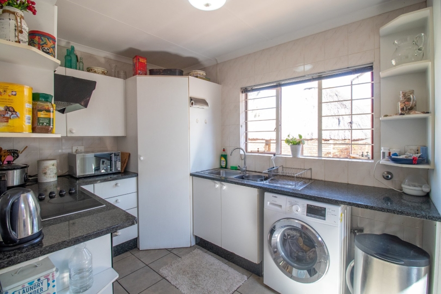 3 Bedroom Property for Sale in Terenure Gauteng