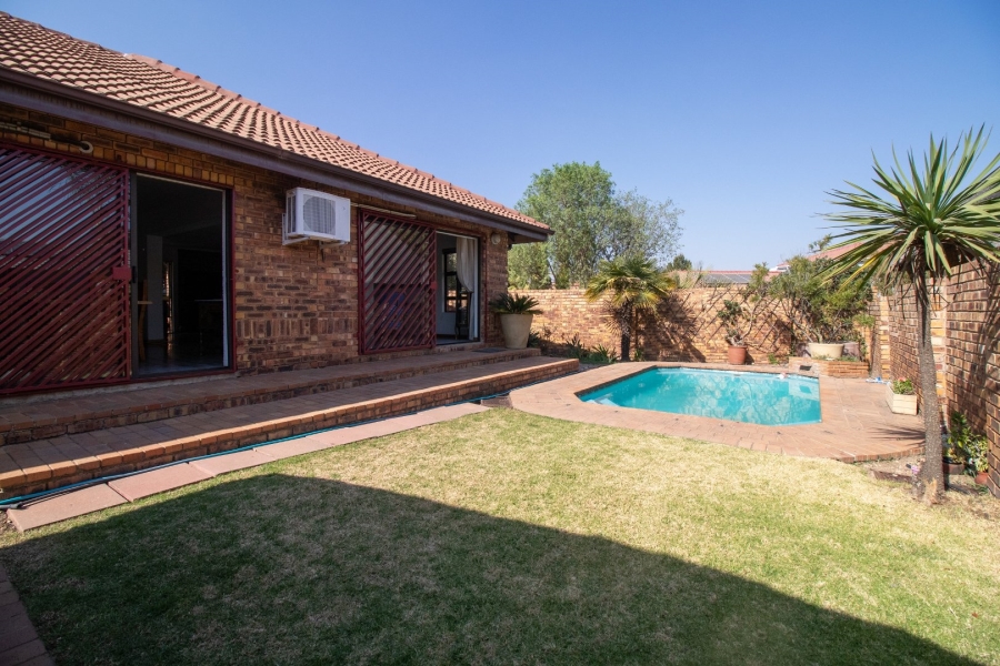 3 Bedroom Property for Sale in Terenure Gauteng