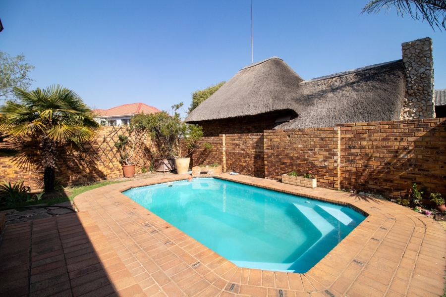 3 Bedroom Property for Sale in Terenure Gauteng