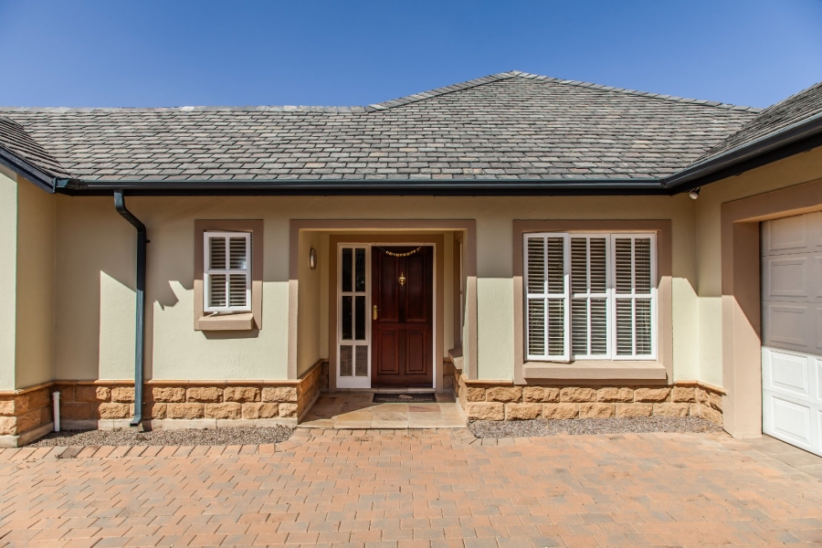 2 Bedroom Property for Sale in Waterfall Hills Mature Lifestyle Estate Gauteng