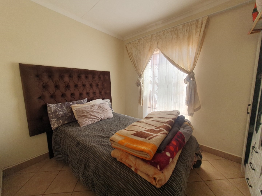 2 Bedroom Property for Sale in The Orchards Gauteng