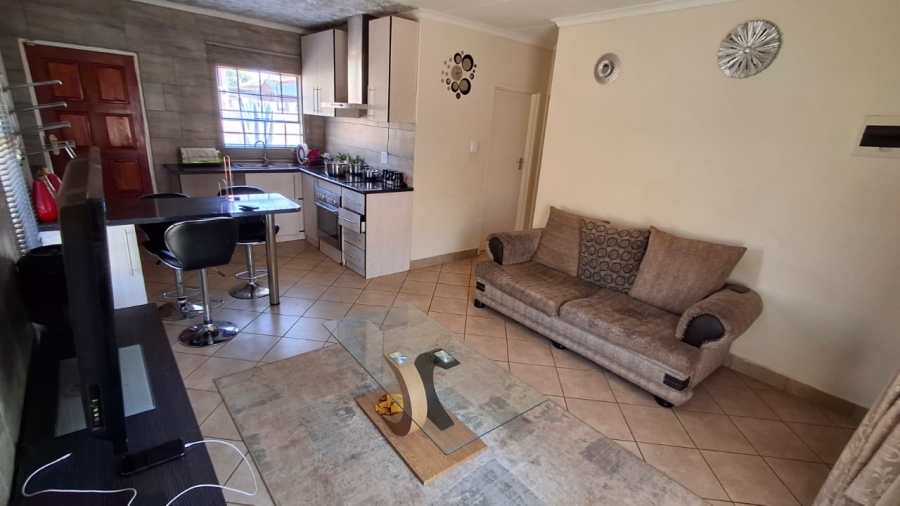 2 Bedroom Property for Sale in The Orchards Gauteng