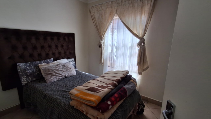 2 Bedroom Property for Sale in The Orchards Gauteng