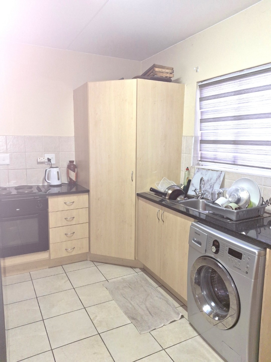 2 Bedroom Property for Sale in Rynfield A H Gauteng